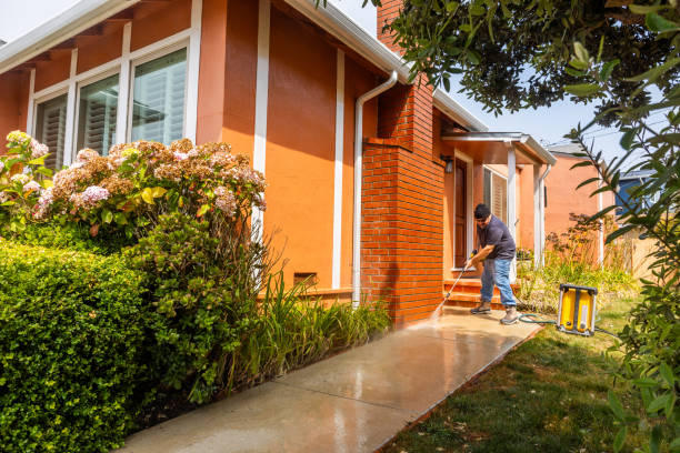 Best House Pressure Washing  in West Dennis, MA
